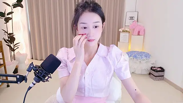 Snapshot of Dancing-CoCo-Pro chatting on July 2026 04:13:01 AM Dancing-CoCo-Pro online show from July 2026 04:13:01 AM