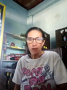 DulceM0609 online show from April 2026 08:44:02 PM