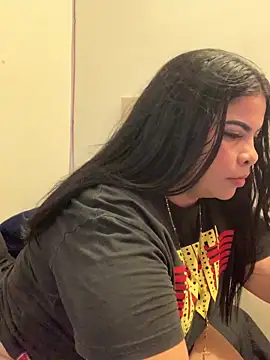 megan purpura online show from May 2026 06:44:02 PM