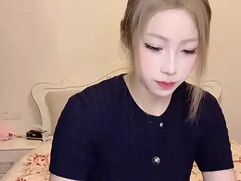 xiaoxiao-21 online show from April 2026 02:07:02 PM