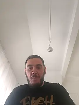 Snapshot of Maryo69v8 chatting on May 2026 10:20:01 AM Maryo69v8 online show from May 2026 10:20:01 AM