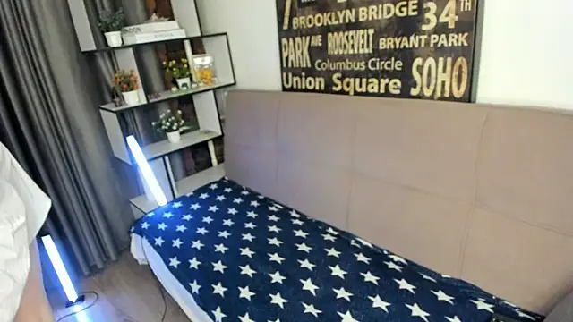 TwinkWhite online show from May 2026 08:41:06 PM