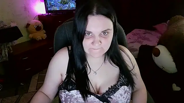 Penny Perry online show from April 2026 07:07:01 PM
