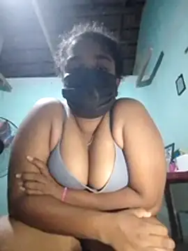 Snapshot of nisani_madusha chatting on April 2026 03:46:01 PM nisani madusha online show from April 2026 03:46:01 PM
