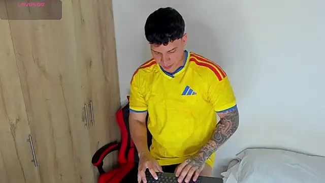 DrakeSmith  online show from July 2026 11:41:02 PM
