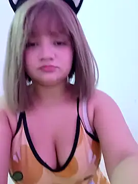 Karina PrettyHot69 online show from April 2026 04:19:01 AM