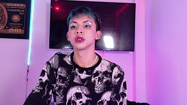 Apolo Prince1 online show from June 2026 03:43:01 PM