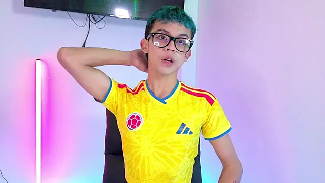 Apolo Prince1 online show from June 2026 09:57:02 PM