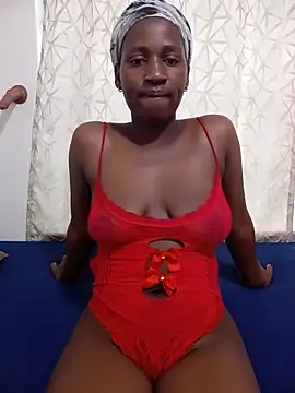 DimpleQueen 01 online show from May 2026 02:47:01 PM