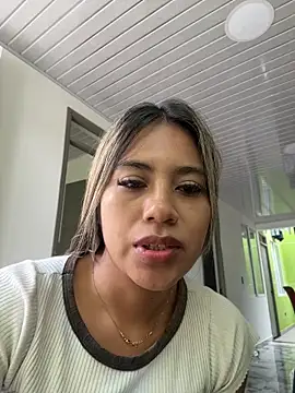 Snapshot of Kimmiebellarie chatting on July 2026 08:20:01 PM Kimmiebellarie online show from July 2026 08:20:01 PM