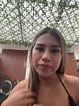 Snapshot of Kimmiebellarie chatting on June 2026 02:11:02 PM Kimmiebellarie online show from June 2026 02:11:02 PM