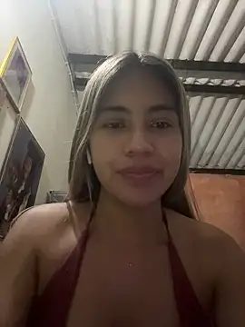 Snapshot of Kimmiebellarie chatting on May 2026 12:25:01 AM Kimmiebellarie online show from May 2026 12:25:01 AM