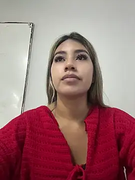 Snapshot of Kimmiebellarie chatting on May 2026 11:13:02 PM Kimmiebellarie online show from May 2026 11:13:02 PM