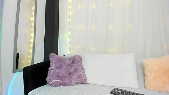 Sofia Mature  online show from June 2026 11:13:02 PM