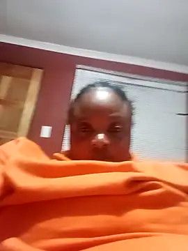 Snapshot of SweetBelly1 chatting on May 2026 06:23:01 PM SweetBelly1 online show from May 2026 06:23:01 PM