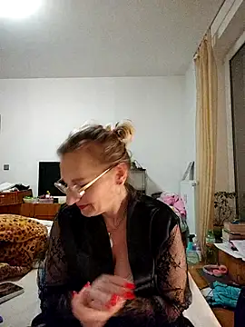 Blond lady czech online show from April 2026 08:21:01 PM
