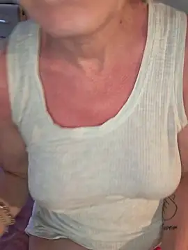 Blond lady czech online show from June 2026 07:01:01 PM