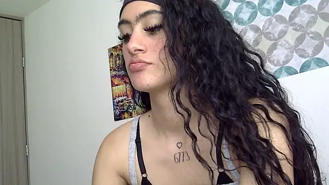 Snapshot of shelsy_d chatting on May 2026 09:33:01 PM shelsy d online show from May 2026 09:33:01 PM