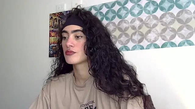 Snapshot of shelsy_d chatting on May 2026 09:46:01 PM shelsy d online show from May 2026 09:46:01 PM