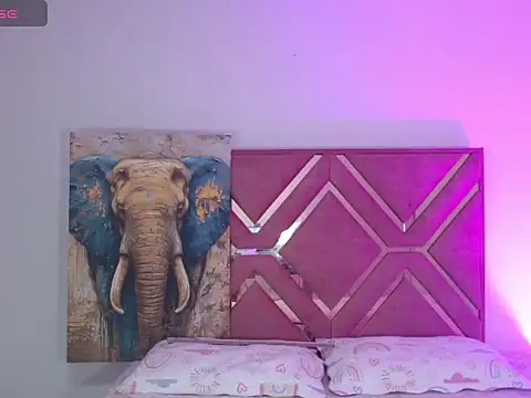 Snapshot of blair_wiloss chatting on April 2026 10:02:02 PM blair wiloss online show from April 2026 10:02:02 PM