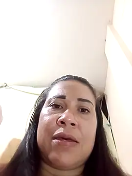 Lilith-ZL online show from April 2026 05:11:01 AM