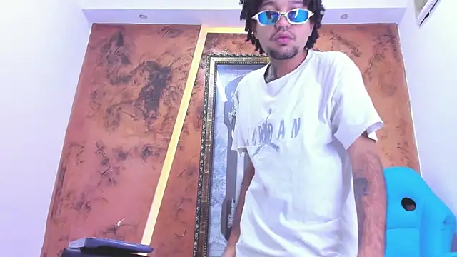 Snapshot of Josh_Hot_Sex chatting on April 2026 11:49:01 AM Josh Hot Sex online show from April 2026 11:49:01 AM