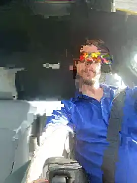 Snapshot of comegetit247 chatting on April 2026 08:58:02 PM comegetit247 online show from April 2026 08:58:02 PM