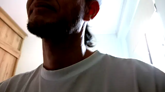 andrew 1520 online show from November 2025 04:44:02 PM