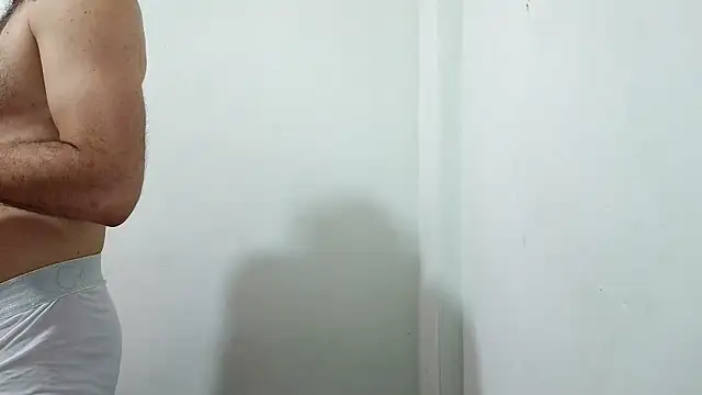 andrew 1520 online show from March 2026 12:41:01 PM