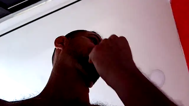 Snapshot of andrew_1520 chatting on September 2025 03:39:01 PM andrew 1520 online show from September 2025 03:39:01 PM