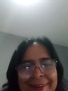 PienCanela online show from April 2026 10:44:02 AM