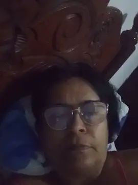 PienCanela online show from June 2026 04:14:02 AM