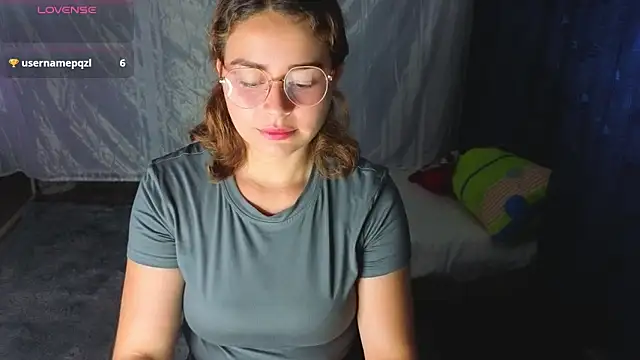 sweetdia b online show from June 2026 02:11:02 AM