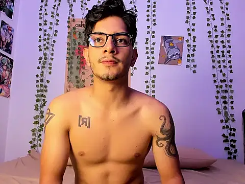 JaxJinx online show from April 2026 02:39:01 AM