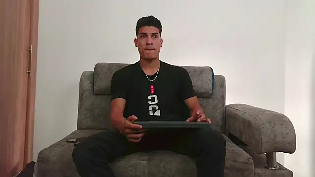 steven muller online show from April 2026 06:16:02 AM