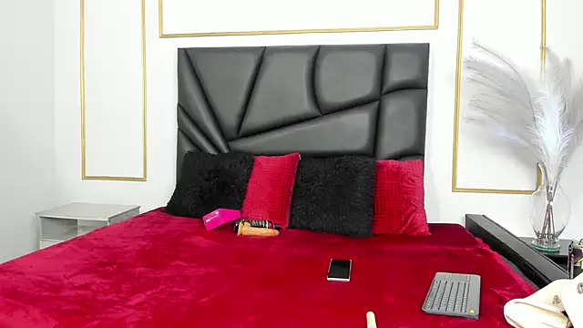 Flor pink online show from April 2026 03:34:02 AM