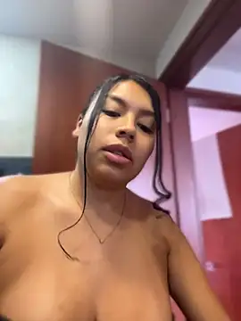 Snapshot of Iam-sophia27 chatting on June 2026 05:08:02 PM Iam-sophia27 online show from June 2026 05:08:02 PM