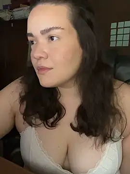 dayanestephany1 online show from April 2026 02:09:01 AM