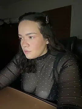 dayanestephany1 online show from June 2026 08:24:02 PM