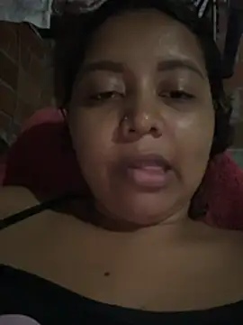 Ninibella online show from May 2026 10:35:02 PM
