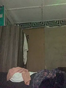 bobkingbige online show from April 2026 12:27:01 AM