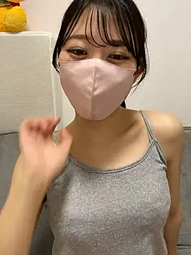 Snapshot of aoi_816 chatting on May 2026 01:47:01 PM aoi 816 online show from May 2026 01:47:01 PM
