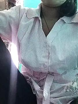 Liviya  225   online show from April 2026 11:47:01 AM