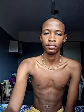 Snapshot of youngAndReckles chatting on April 2026 05:52:02 AM youngAndReckles online show from April 2026 05:52:02 AM