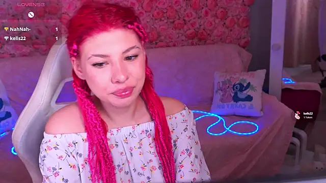 PinkyTrix online show from April 2026 12:42:02 PM