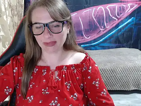 SoftEnigma online show from May 2026 09:11:02 PM