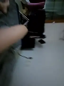 Snapshot of uju8251 chatting on April 2026 04:19:01 PM uju8251 online show from April 2026 04:19:01 PM