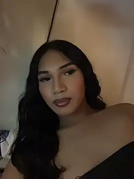 slutty aki online show from June 2026 03:06:02 PM
