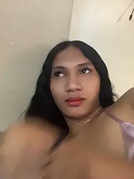 slutty aki online show from June 2026 02:35:01 AM