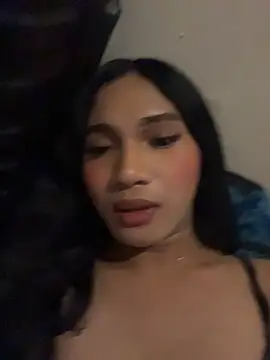 slutty aki online show from June 2026 04:39:01 PM